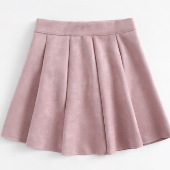 LAST: Large Blush Pink Vegan Suede Skirt - Picture 6 of 7